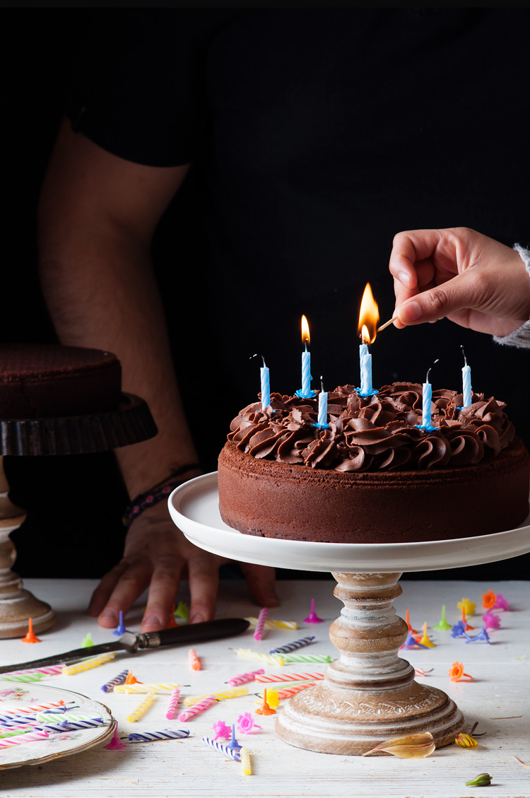 Tarta de Cumpleaños de Chocolate | Receta Fácil de 